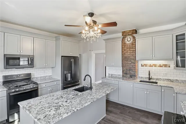 $289,900 | 293 Rochester Street, Avon, NY 14414