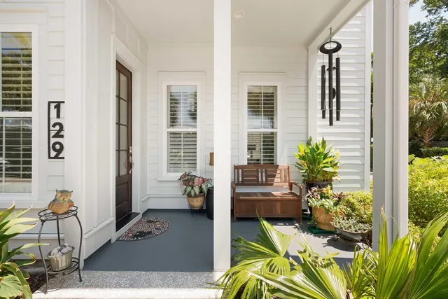 $1,050,000 | 129 Bratton Circle, Mount Pleasant, SC 29464