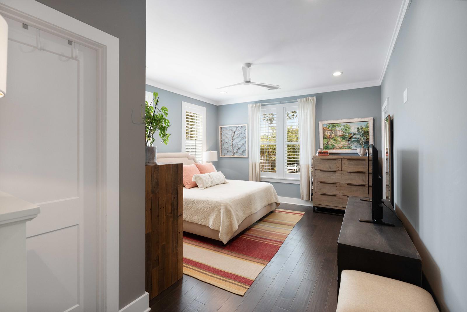 129 Bratton Circle Mount Pleasant, SC 29464 - Photo 23 of 53 Primary Suite