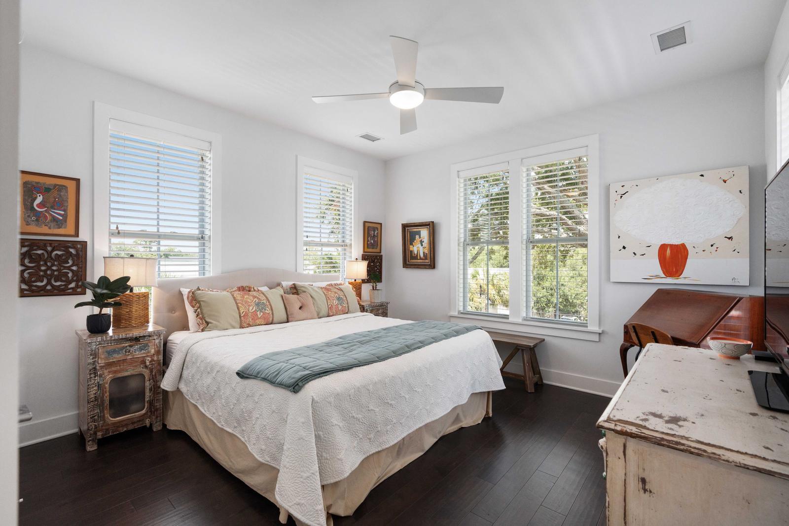 129 Bratton Circle Mount Pleasant, SC 29464 - Photo 38 of 53 Bedroom