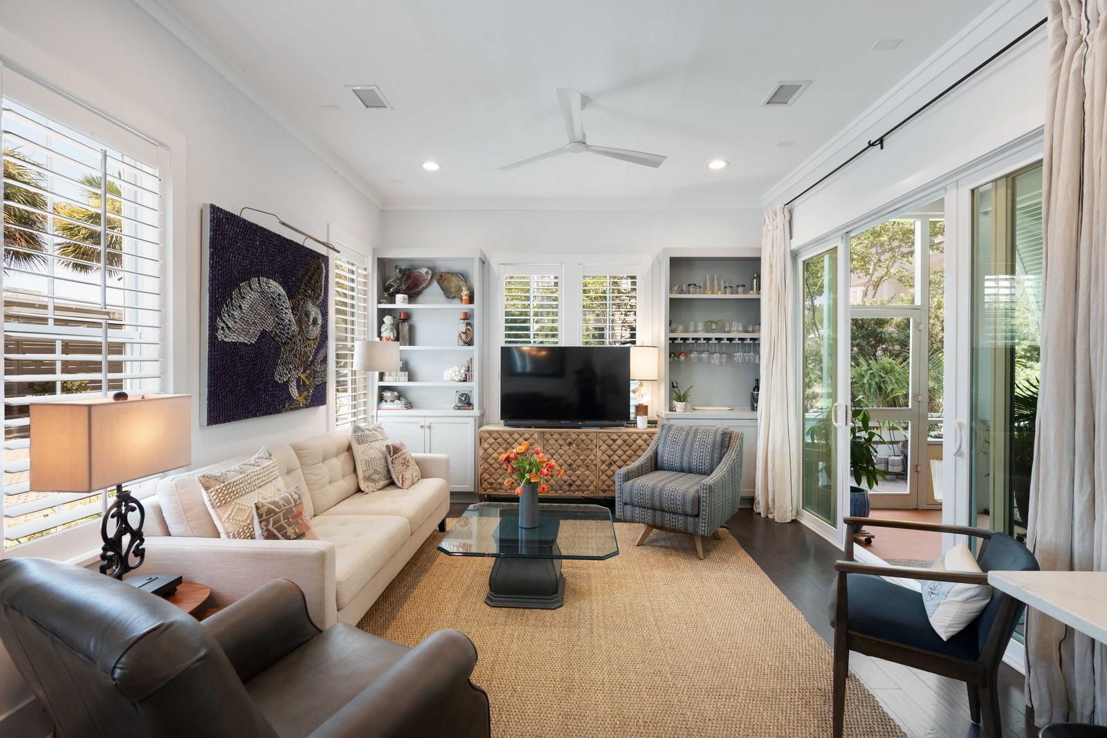 129 Bratton Circle Mount Pleasant, SC 29464 - Photo 8 of 53 Living