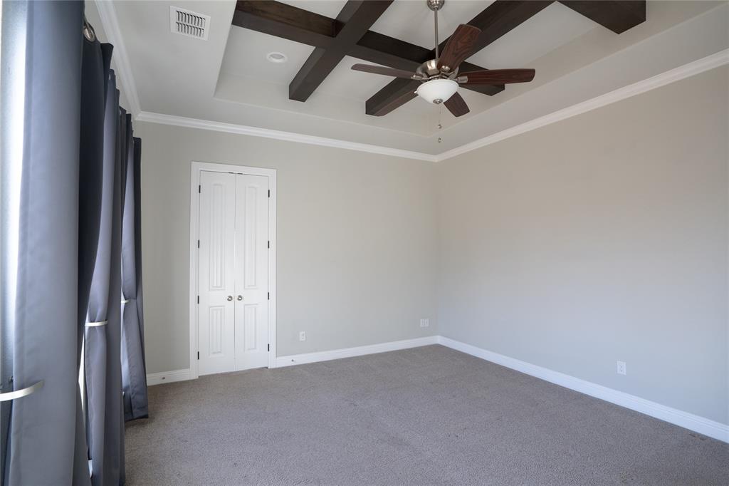 181 Fairview Court Decatur, TX 76234 - Photo 18 of 35 an empty room