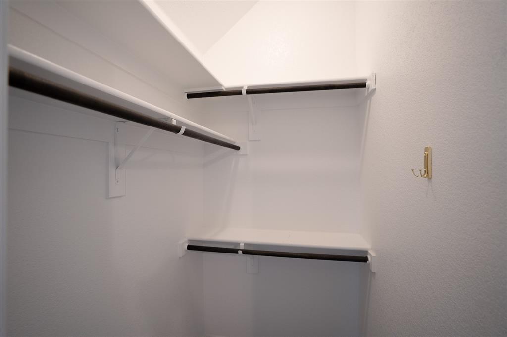 181 Fairview Court Decatur, TX 76234 - Photo 29 of 35 a close view of shower