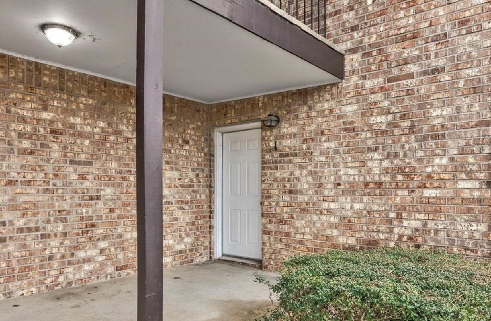 4115 Crow Road Beaumont, TX 77706 - Photo 1 of 8