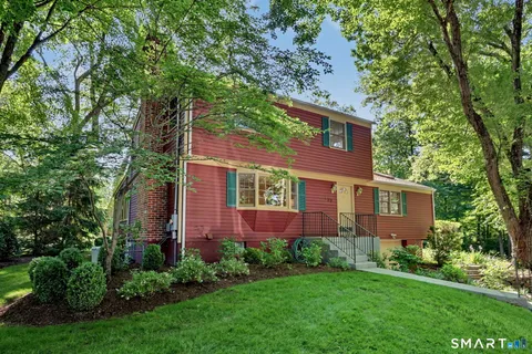 $790,000 | 458 Newtown Avenue, Norwalk, CT 06851