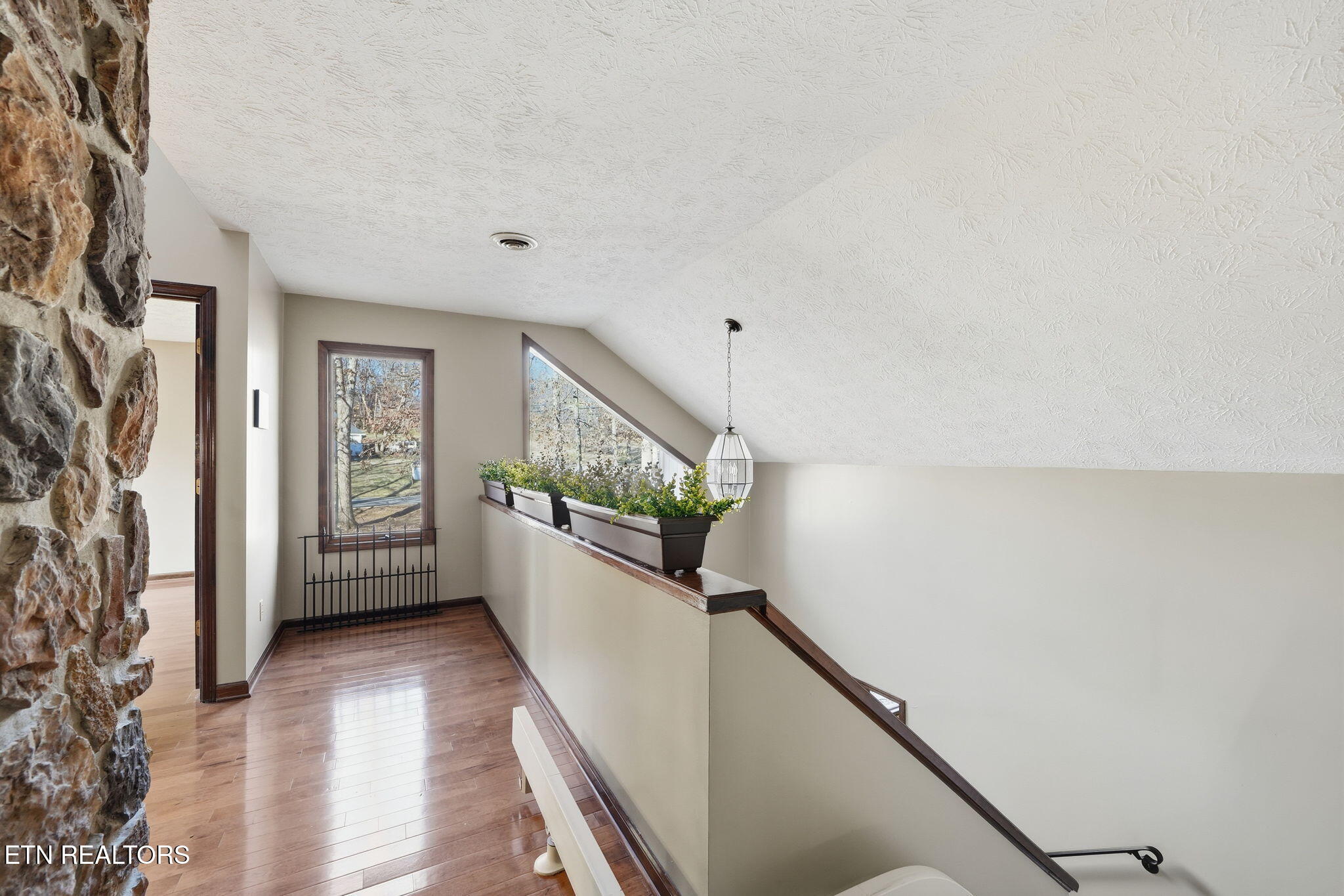 1570 Timber Trail Newport, TN 37821 - Photo 20 of 41 14-web-or-mls-032_DSC04810