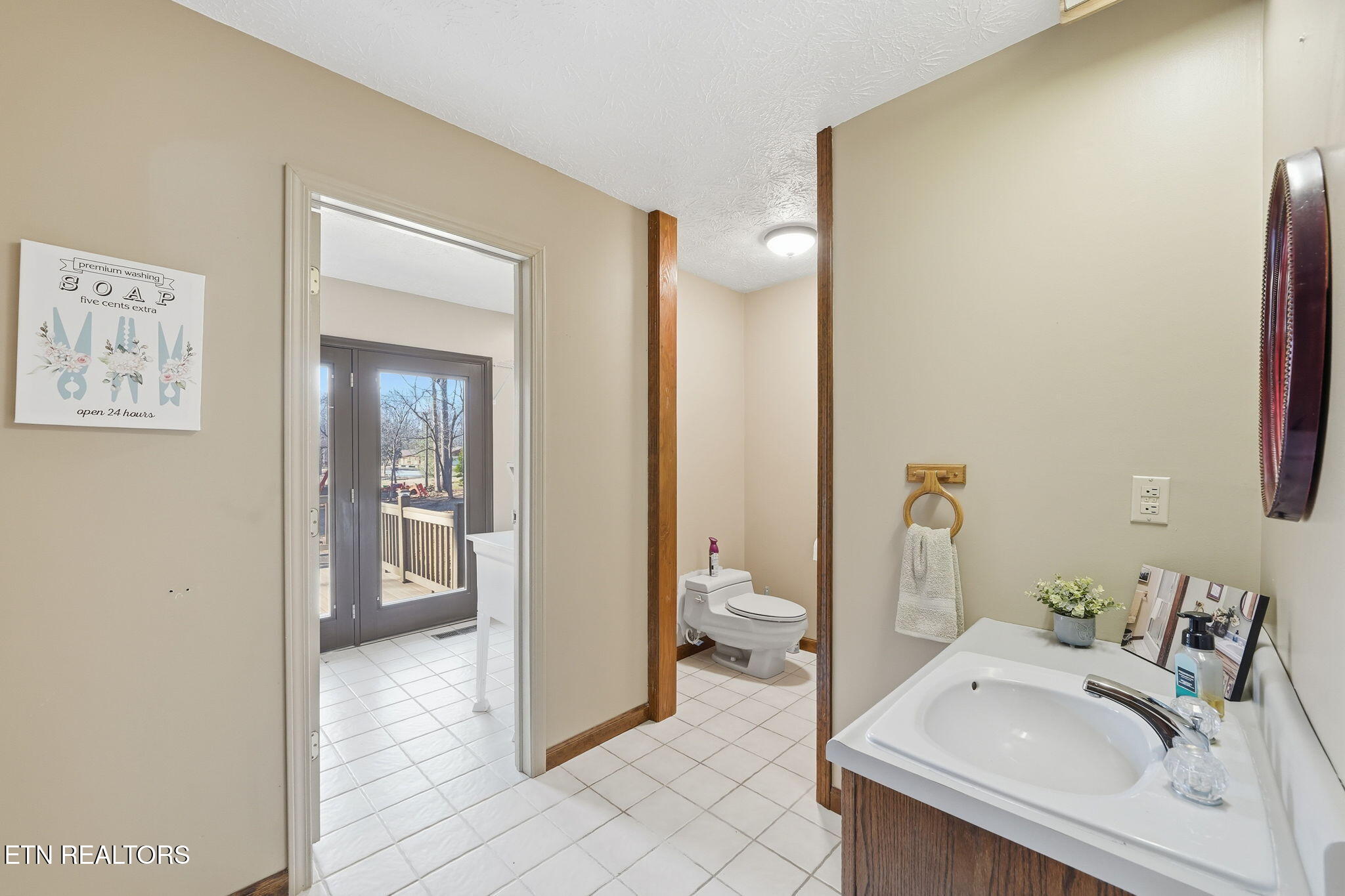 1570 Timber Trail Newport, TN 37821 - Photo 25 of 41 47-web-or-mls-059_DSC04905