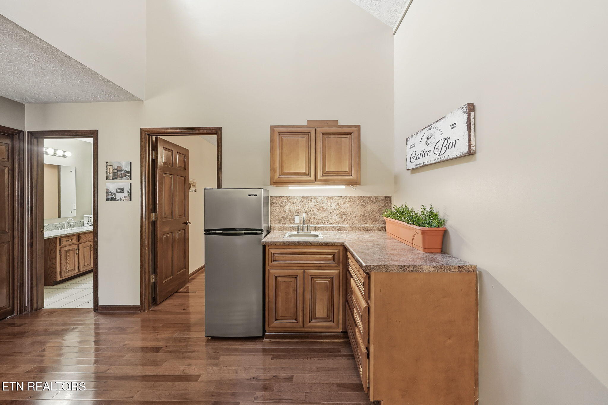 1570 Timber Trail Newport, TN 37821 - Photo 29 of 43 12-web-or-mls-029_DSC04835