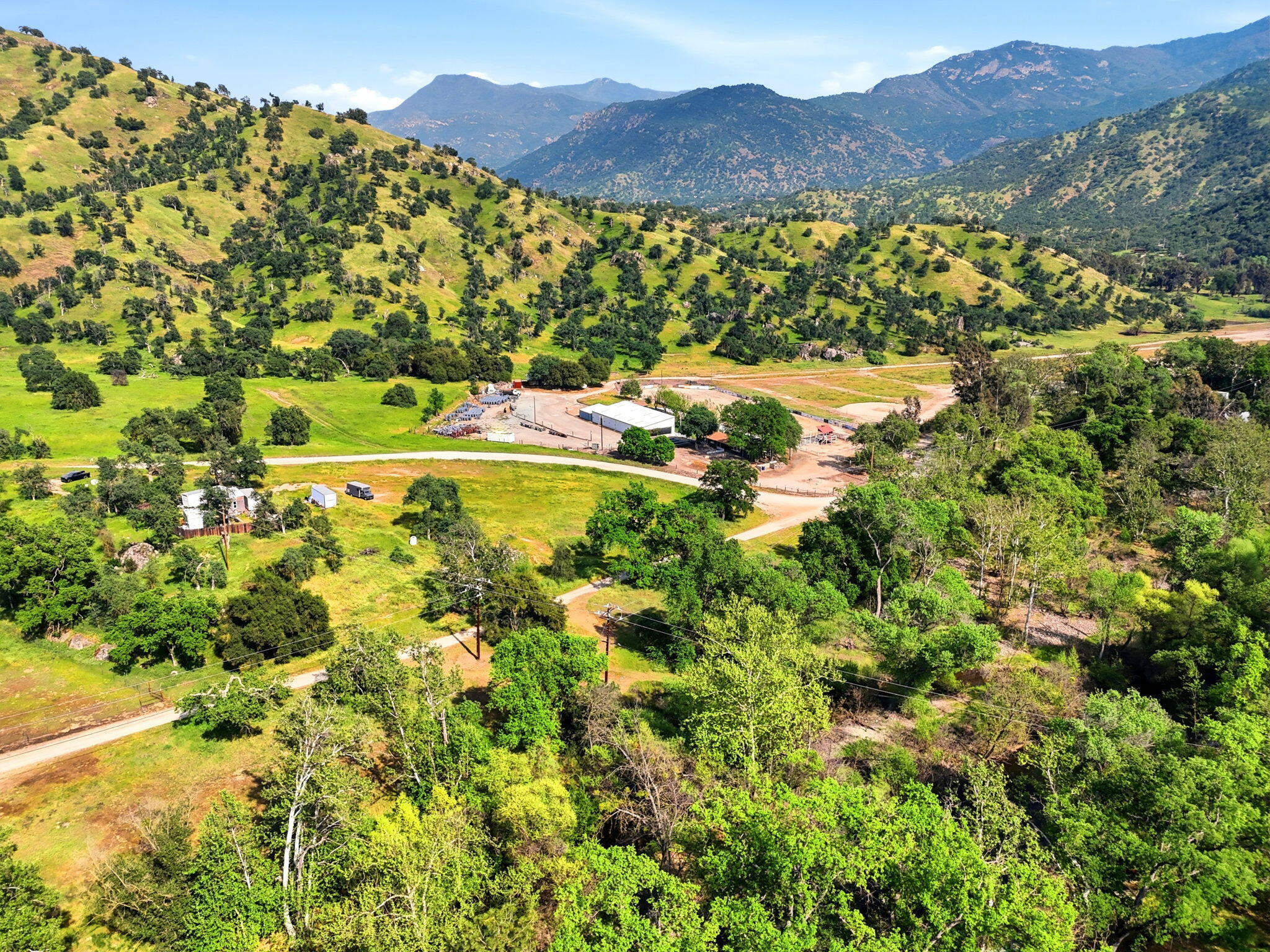 Three North Kaweah River Drive Three Rivers, CA 93271 - Photo 10 of 22 14-42490_N_Kaweah_River_Dr_013