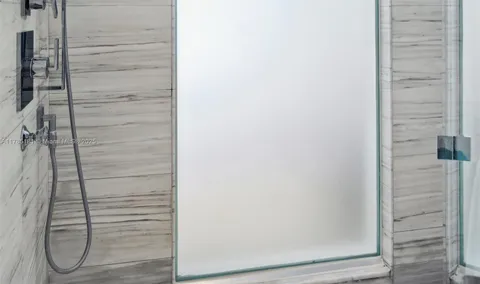 $1,150,000 | 2201 Collins Avenue, Unit 336, Miami Beach, FL 33139