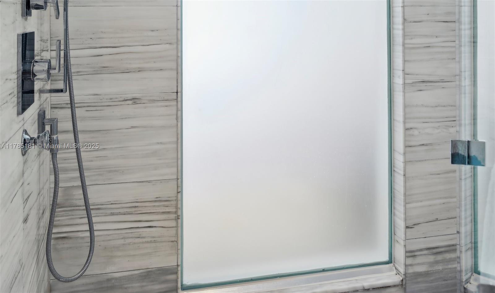 2201 Collins Avenue, Unit 336 Miami Beach, FL 33139 - Photo 12 of 34