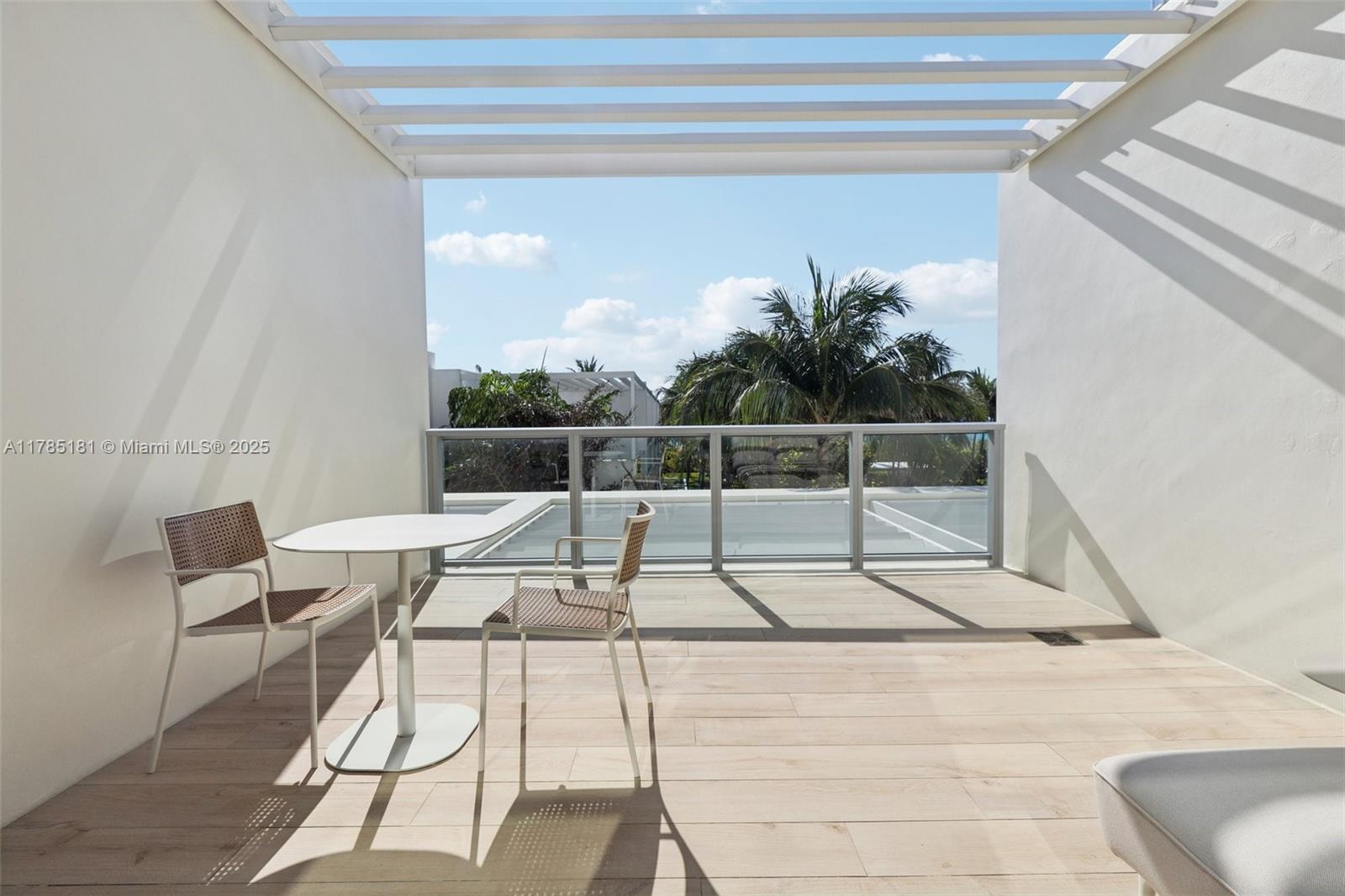 2201 Collins Avenue, Unit 336 Miami Beach, FL 33139 - Photo 28 of 34