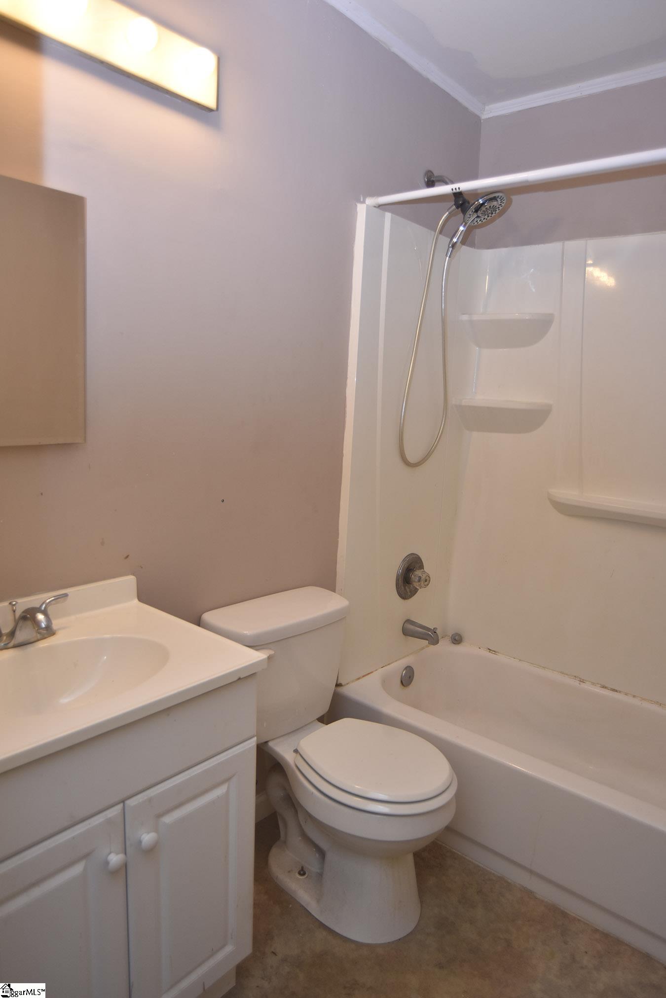 302 Memorial Drive Greer, SC 29650 - Photo 16 of 26 Gallery Image 16