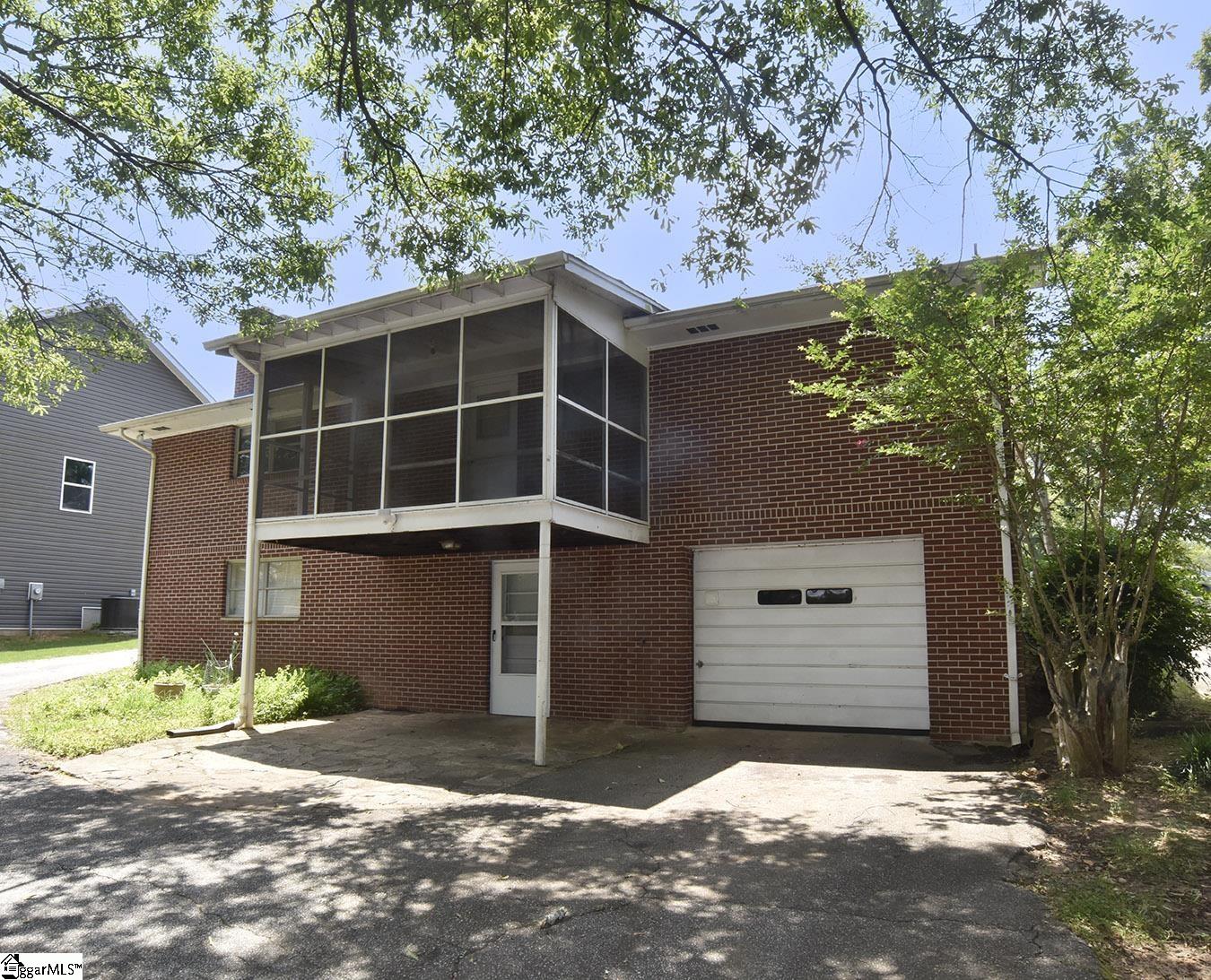 302 Memorial Drive Greer, SC 29650 - Photo 26 of 26 Gallery Image 26