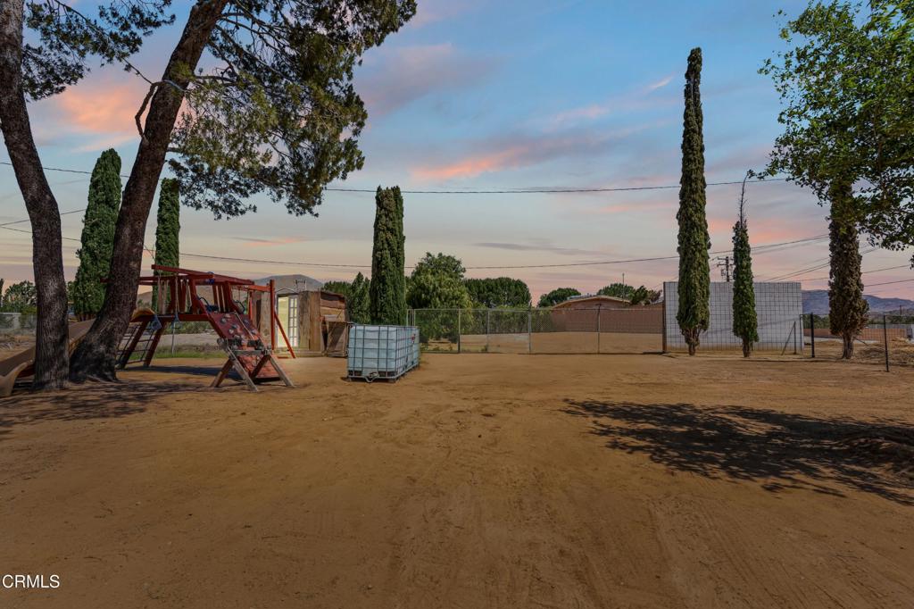33011 Crown Valley Road Acton, CA 93510 - Photo 28 of 32