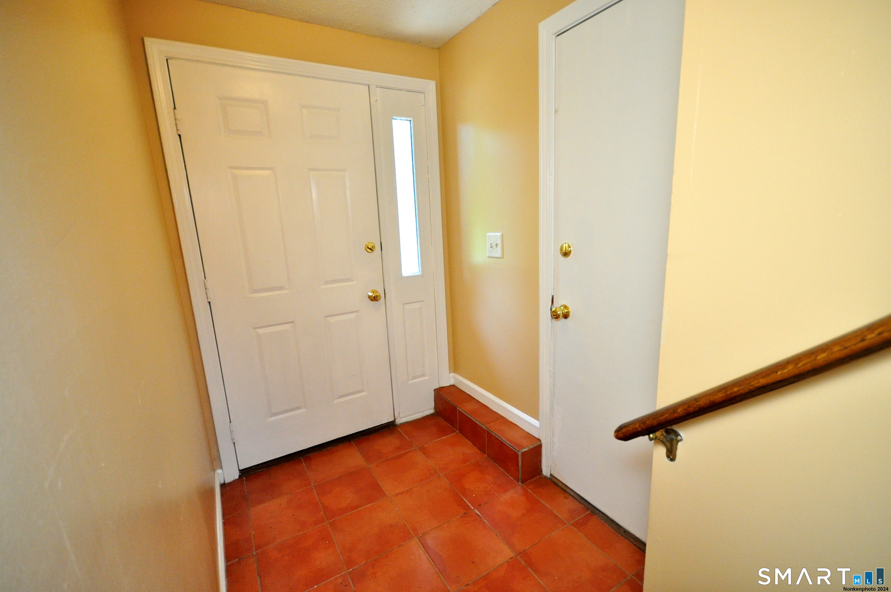 349 Allen Road, Unit 10A Torrington, CT 06790 - Photo 5 of 37