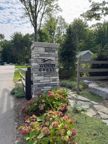 $1,980,000 | 76757 Wood Crst Court, South Haven, MI 49090