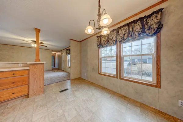 $104,475 | 711 Church Street, Grandview, IN 47615