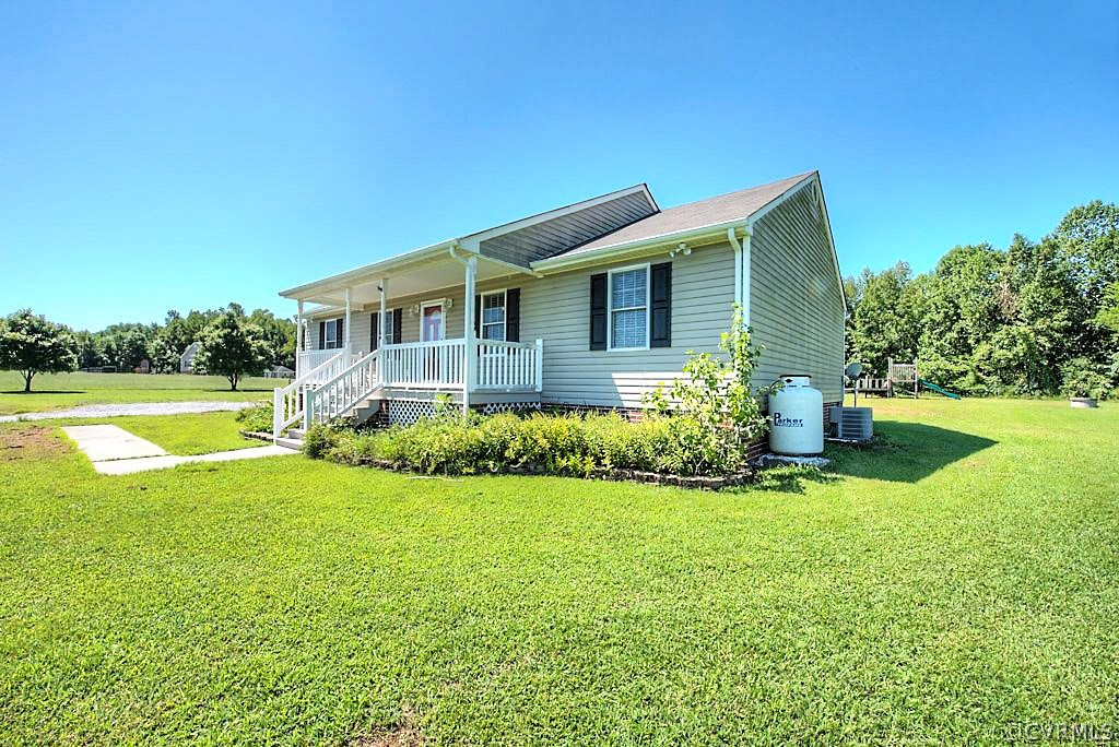 15260 Lebanon Road Spring Grove, VA 23881 - Photo 43 of 46 Gallery Image 43