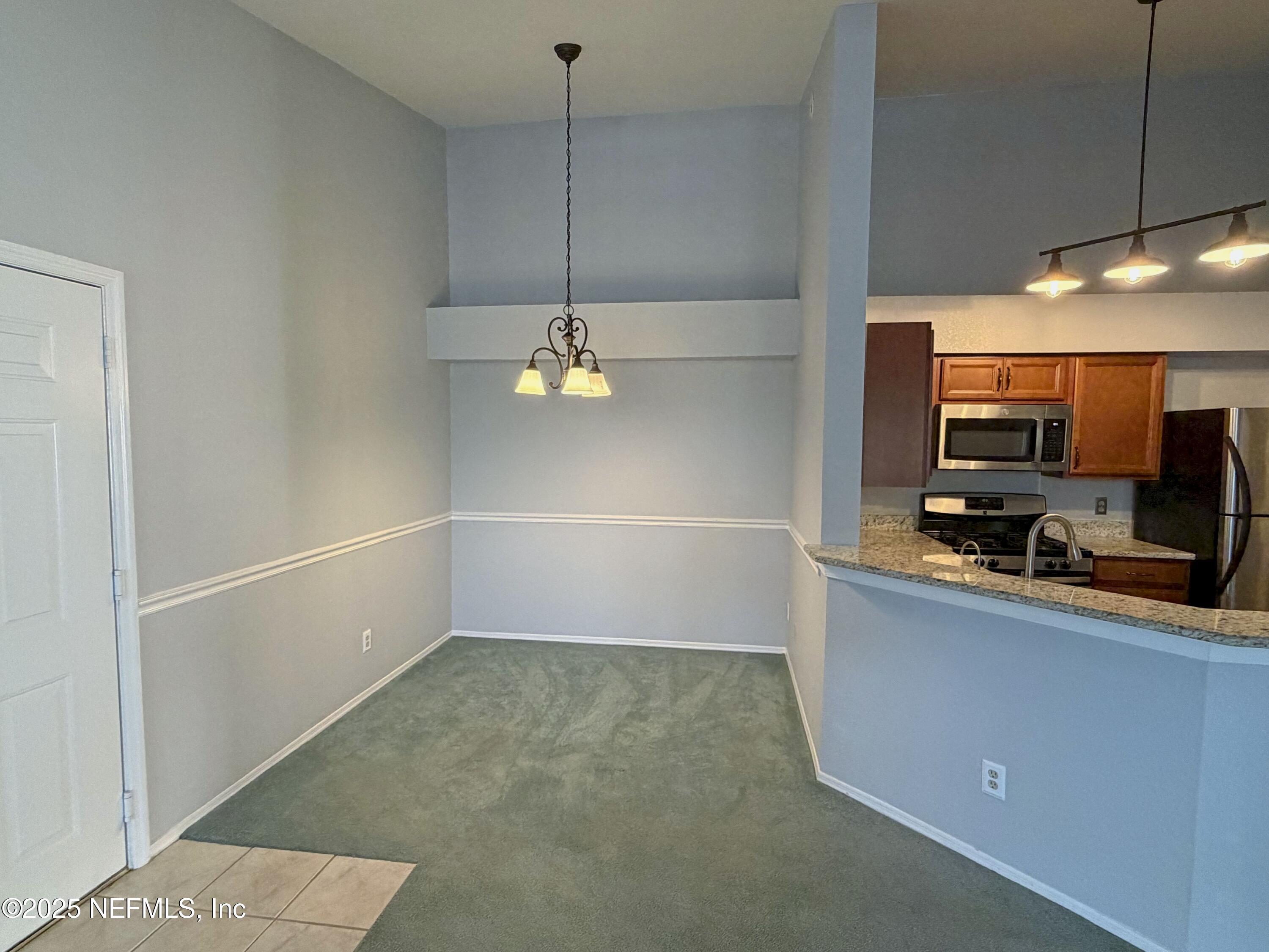 13810 Sutton Park Drive North, Unit 1021 Jacksonville, FL 32224 - Photo 3 of 18 Dining