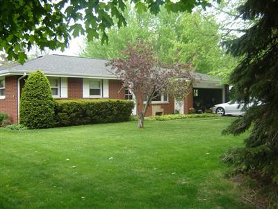 669 Manitou Road St. Joseph, MI 49085 - Photo 1 of 6 Primary Photo