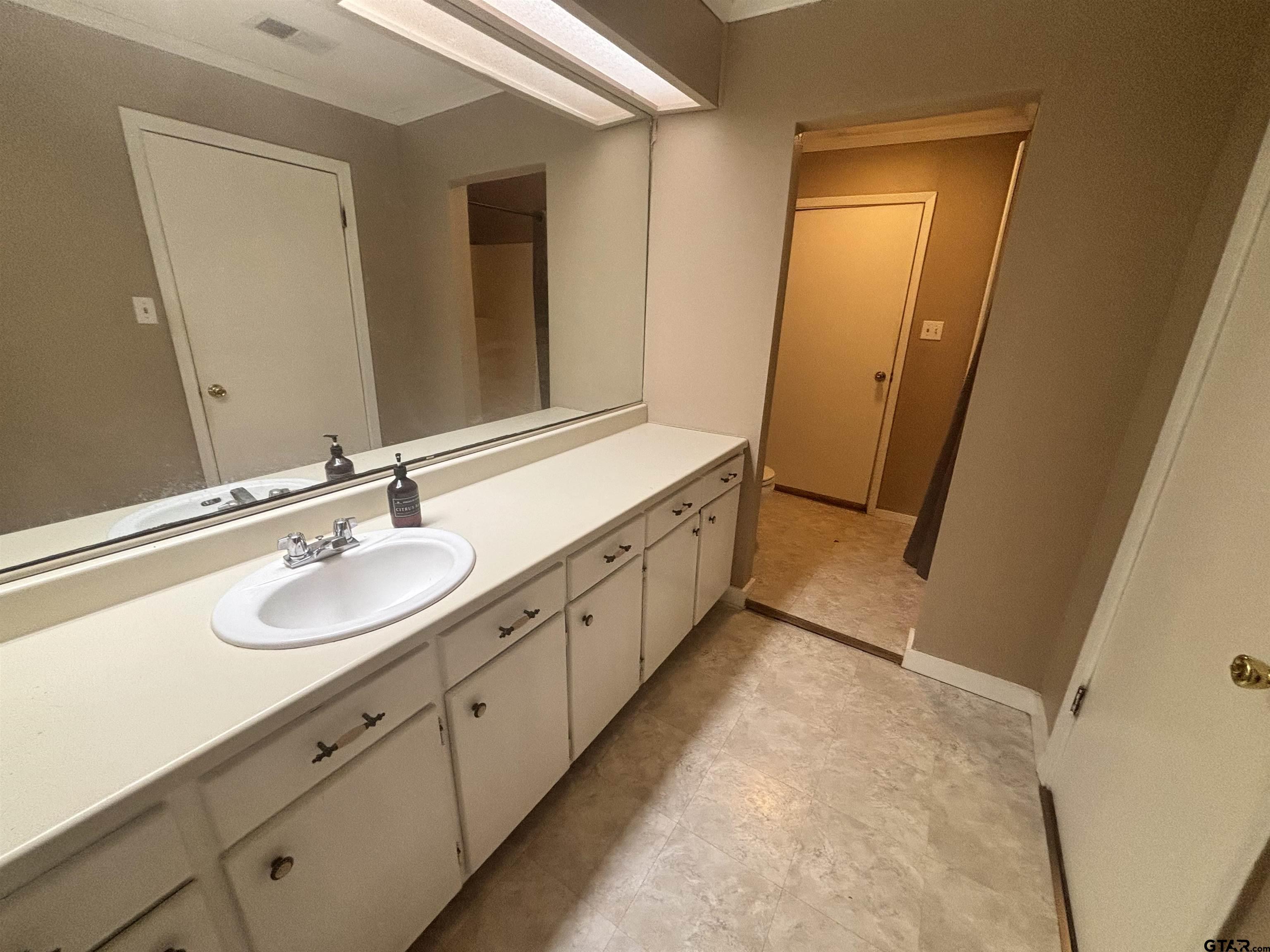 140 Butler Street Rusk, TX 75785 - Photo 20 of 25 Gallery Image 20