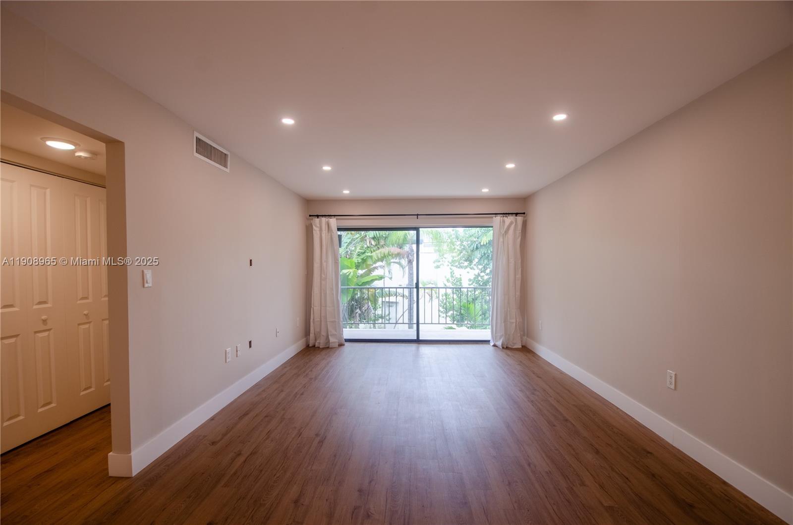 8281 Southwest 128th Street, Unit 2041 Pinecrest, FL 33156 - Photo 2 of 21