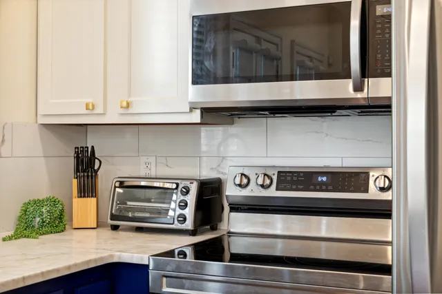 $999,000 | 426 Race Street, Charleston, SC 29403