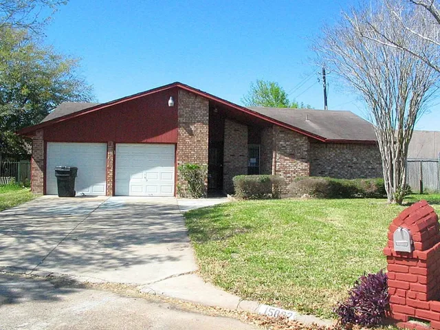 $1,685 | 15802 Kenbrook Drive, Houston, TX 77489