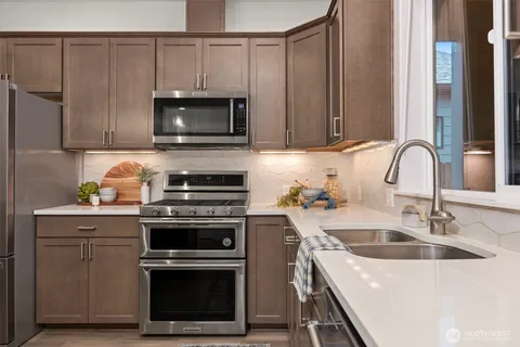 $765,000 | 1411 Woods Point Loop, Ferndale, WA 98248