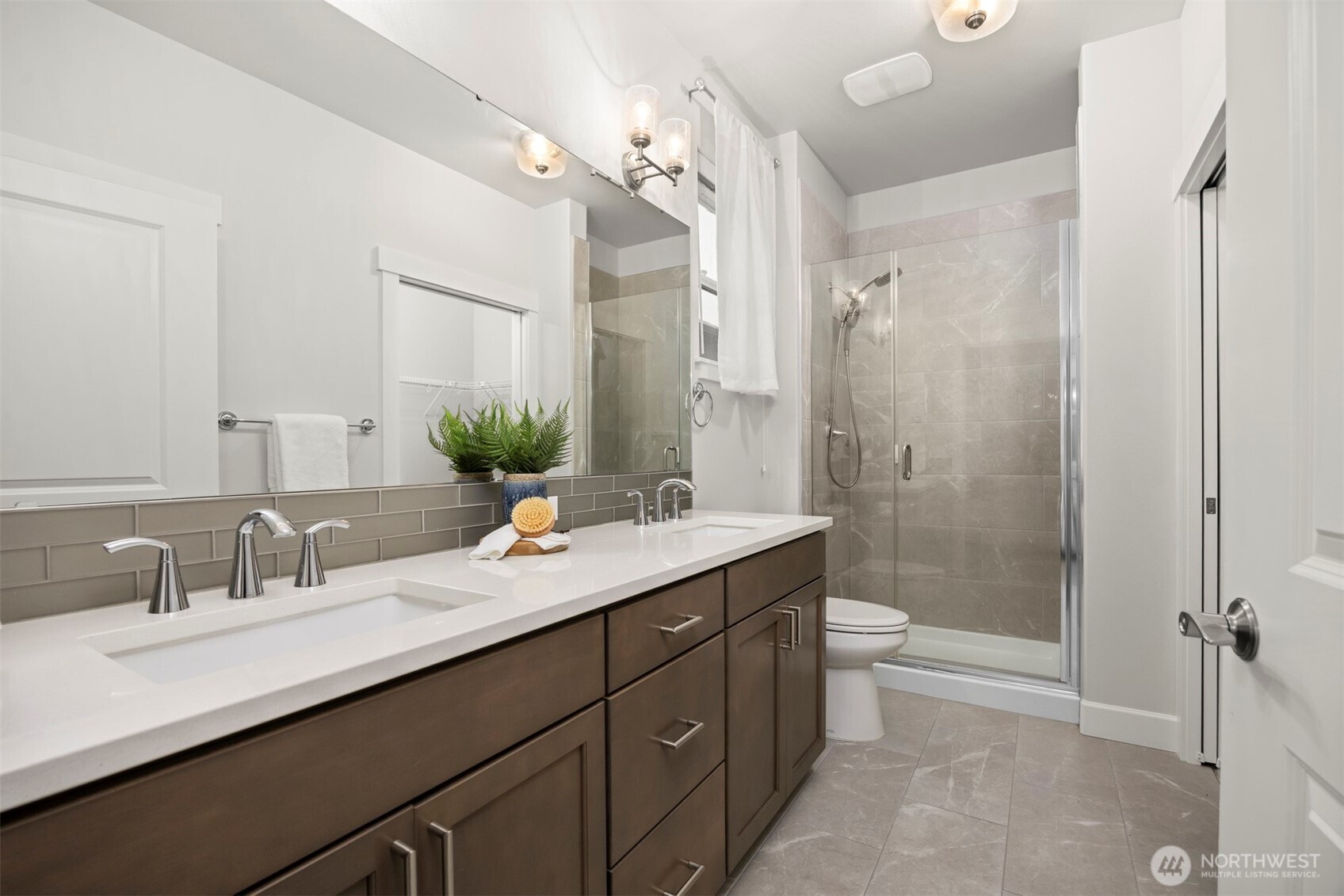 1411 Woods Point Loop Ferndale, WA 98248 - Photo 19 of 40