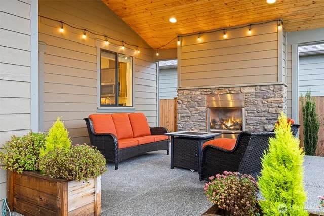 $765,000 | 1411 Woods Point Loop, Ferndale, WA 98248