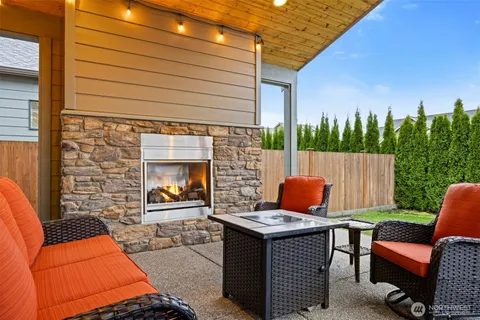 $765,000 | 1411 Woods Point Loop, Ferndale, WA 98248