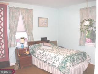 124 Golf Road Darby, PA 19023 - Photo 6 of 6