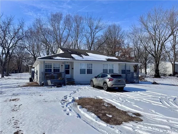 $260,000 | 206 North Elm Street, Holden, MO 64040