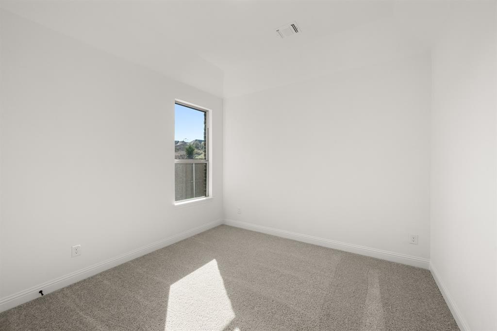 725 Wine Cup Way Midlothian, TX 76065 - Photo 21 of 30 725 Winecup- Bedroom-2