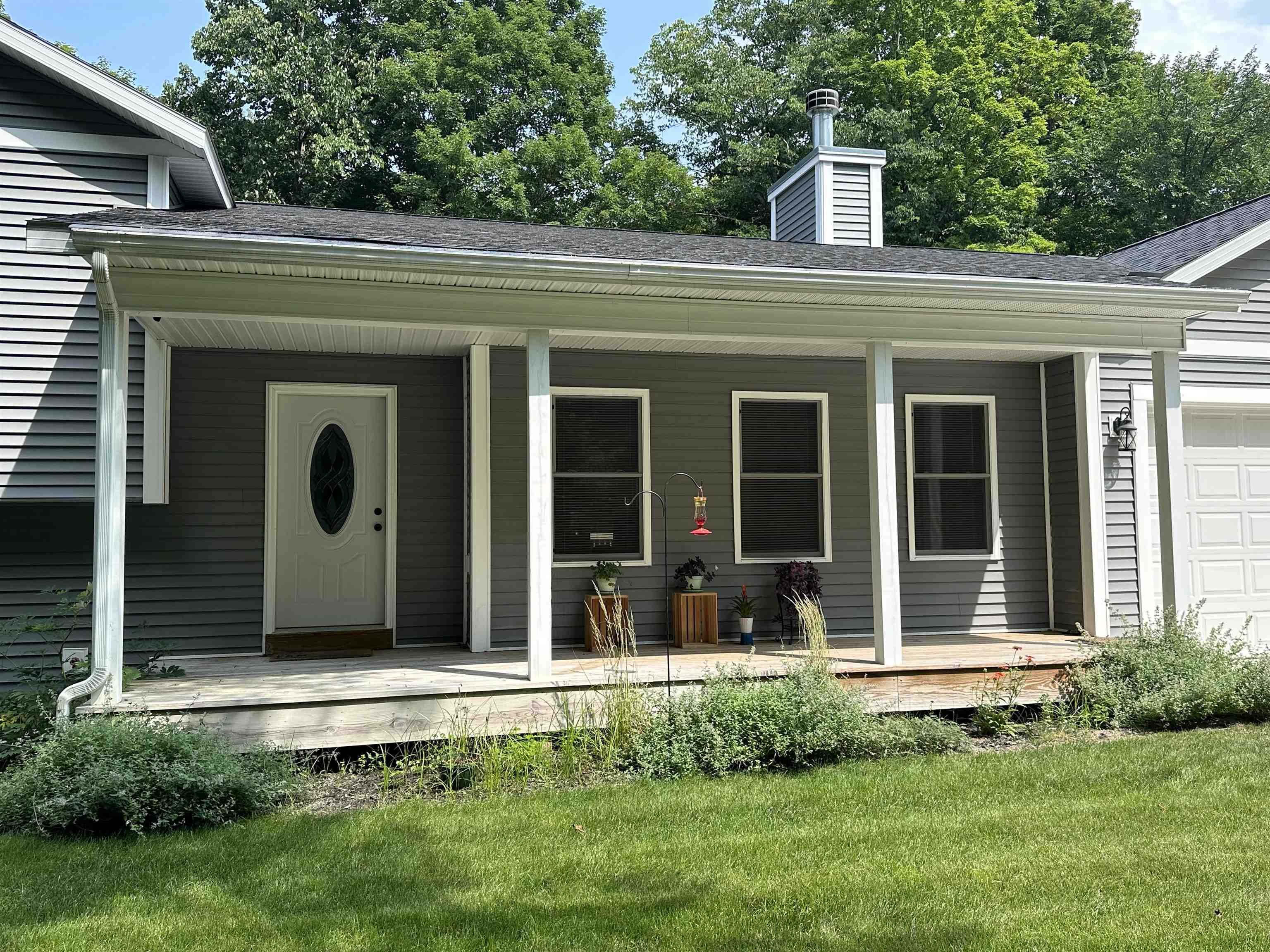 3341 North Reynolds Road Interlochen, MI 49643 - Photo 2 of 97 1925368-c42ec861-bec0-4d10-9341-2d96b3b274ba.JPG
