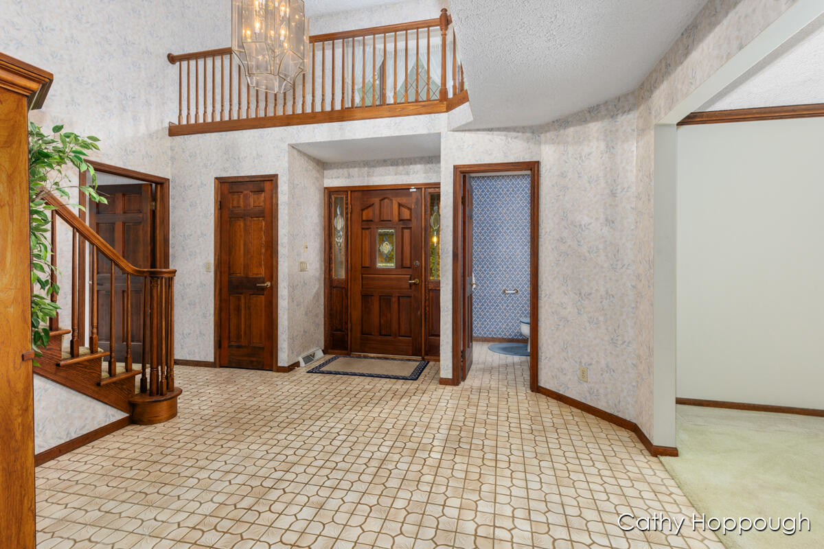 735 Prairie Creek Road Ionia, MI 48846 - Photo 6 of 77 IMG_1006