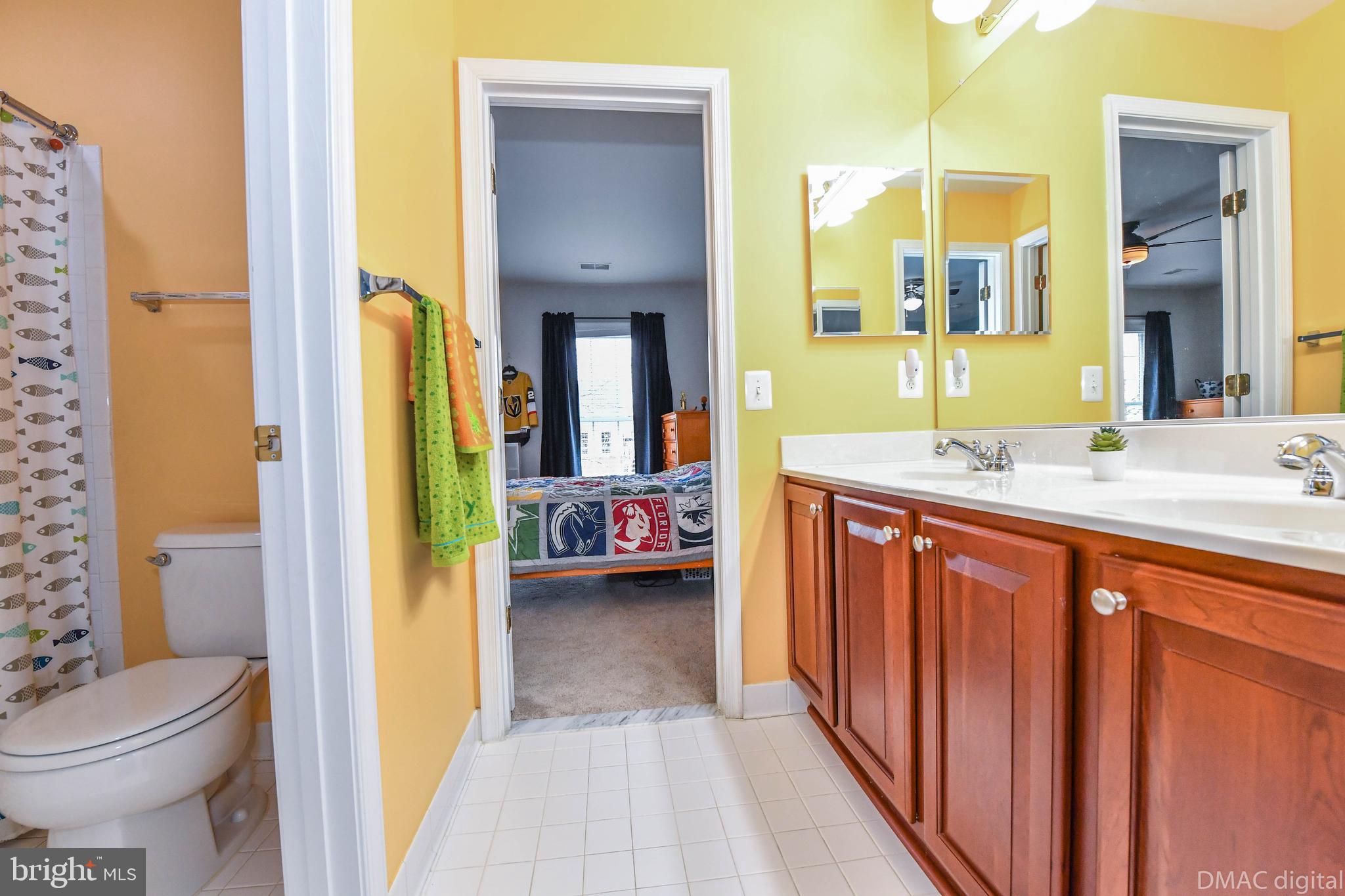 1604 Rising Ridge Road Mount Airy, MD 21771 - Photo 32 of 56 Jack and Jill bathroom b/w bedroom 3 & 4