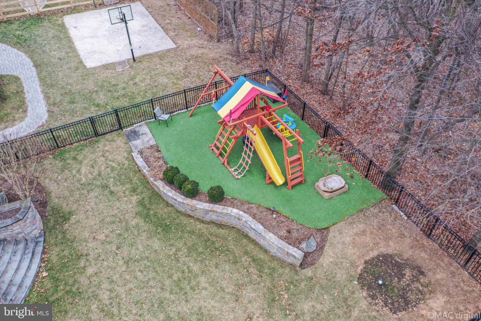 1604 Rising Ridge Road Mount Airy, MD 21771 - Photo 9 of 56 Large fully fenced back yard