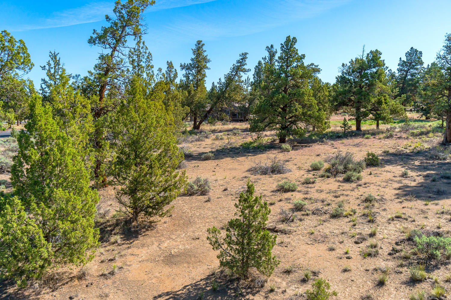64597 McGrath Road Bend, OR 97701 - Photo 28 of 40 64597-010