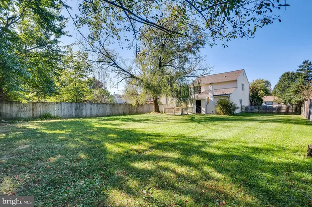 $2,400 | 915 Cambridge Avenue, Aberdeen, MD 21001