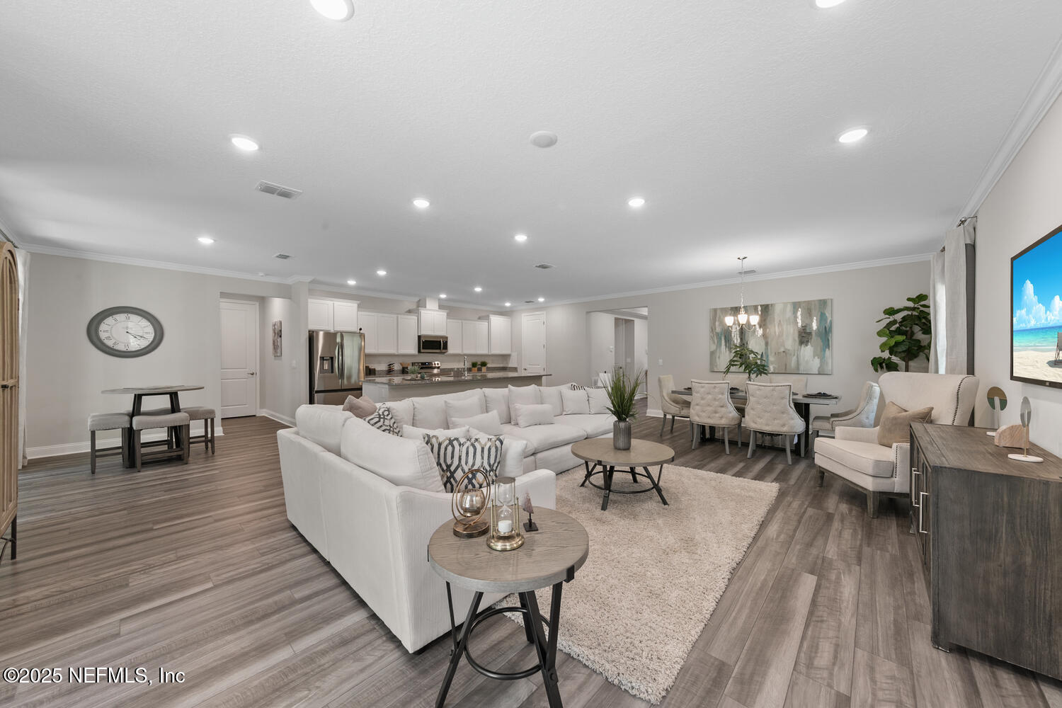 56310 Creekside Way Callahan, FL 32011 - Photo 17 of 47 a living room with furniture and a table