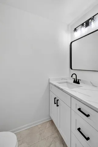 $379,900 | 811 Copley Lane, Joliet, IL 60431