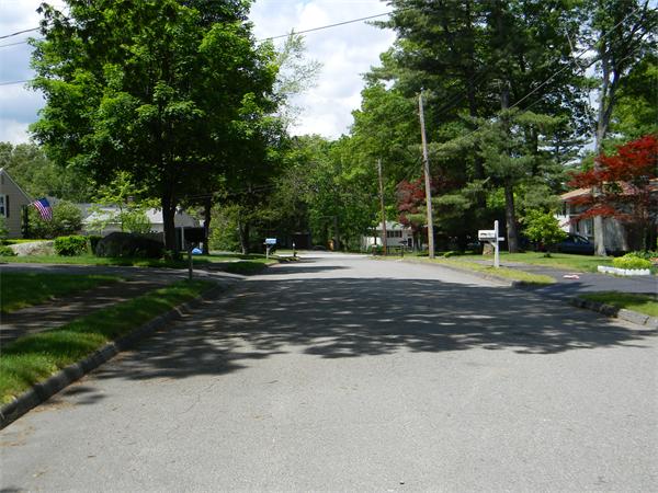 8 Loumac Road Wilmington, MA 01887 - Photo 5 of 6 Gallery Image 5
