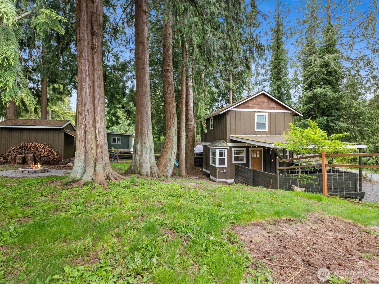 15901 East Lake Goodwin Road Stanwood, WA 98292 - Photo 22 of 30 Gallery Image 22