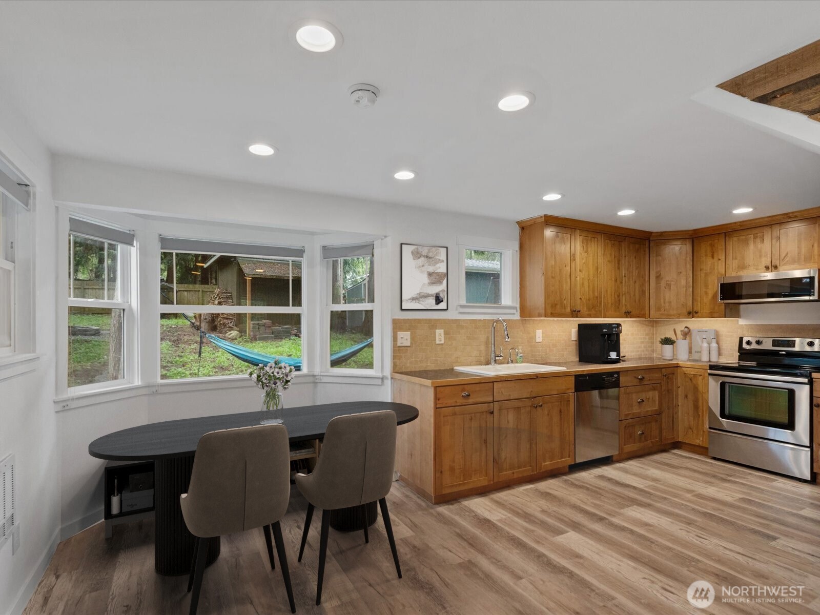 15901 East Lake Goodwin Road Stanwood, WA 98292 - Photo 4 of 30 Gallery Image 4