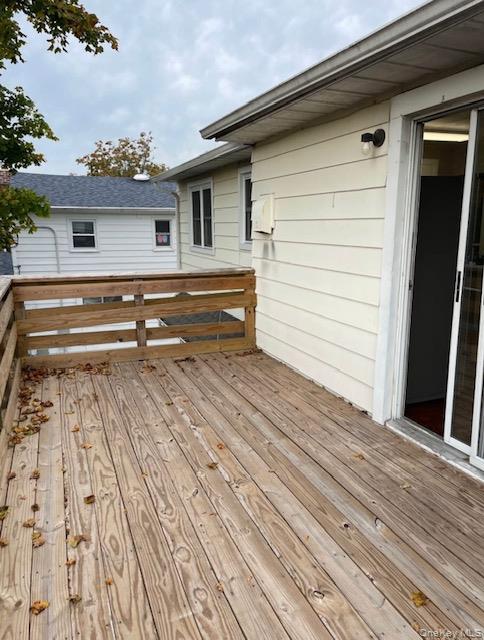 32 Winding Road Hicksville, NY 11801 - Photo 4 of 12 a view of a terrace with sky view