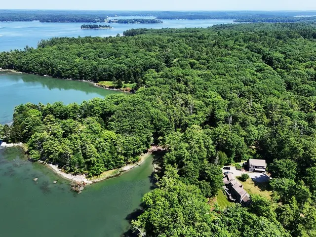 $1,975,000 | 150 Heath Road, Bremen, ME 04551