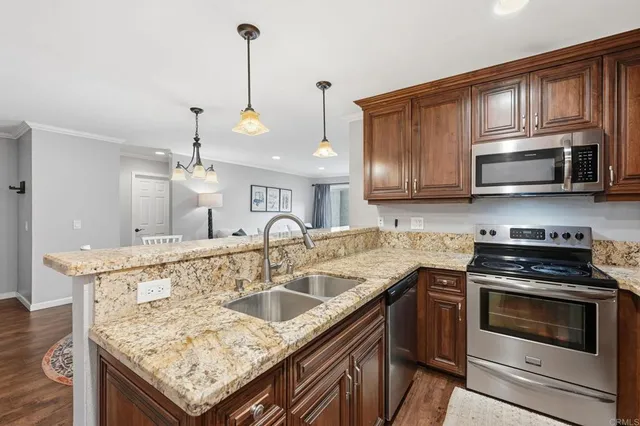 $699,999 | 7702 Caminito Puerto, Unit 204, Carlsbad, CA 92009